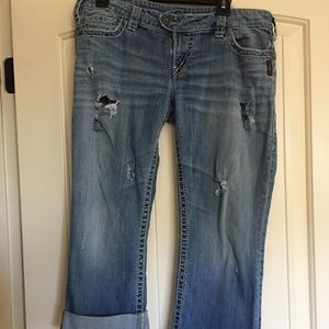 SILVER Tuesday Capris DISTRESSED 31W